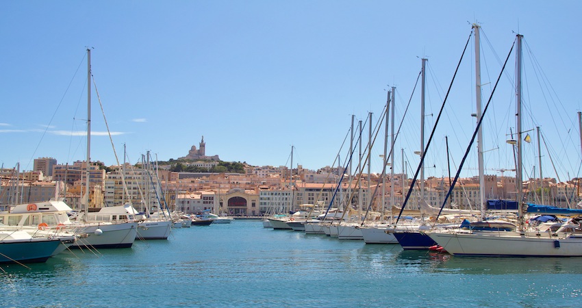 Vieux port de Marseille, Yacht Odysseus à quai